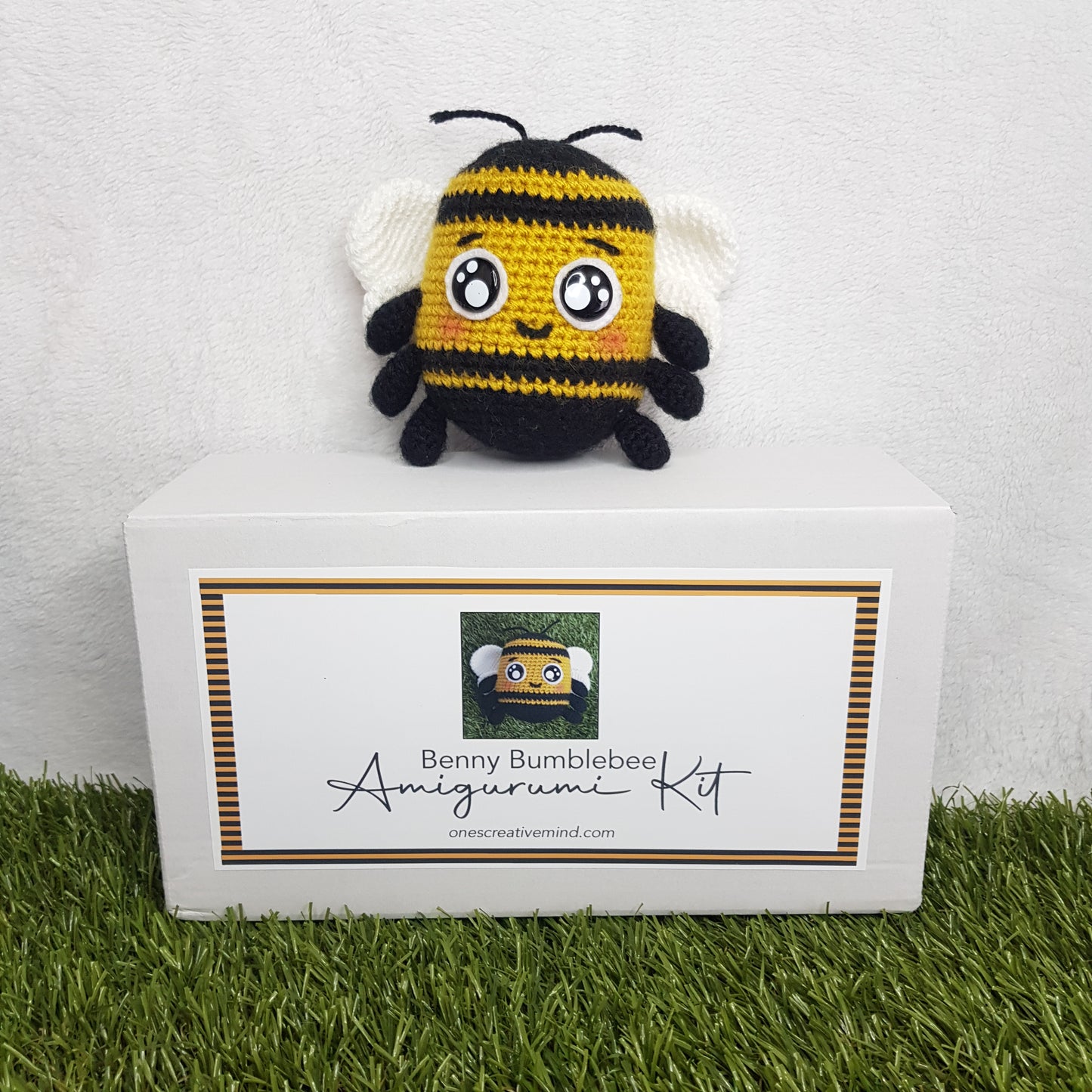 Benny the Bumblebee Crochet Amigurumi Kit