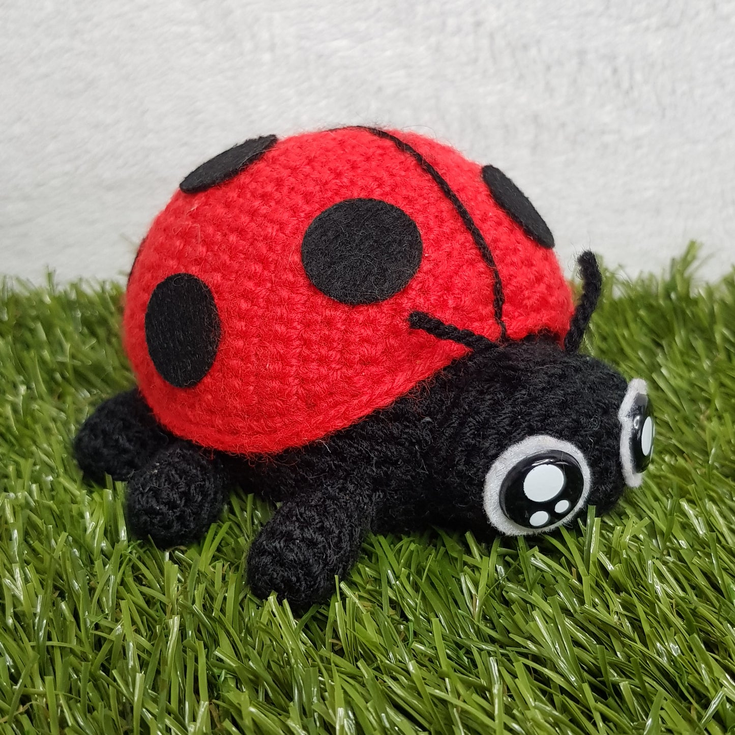 Luna the Ladybird Crochet Amigurumi Kit